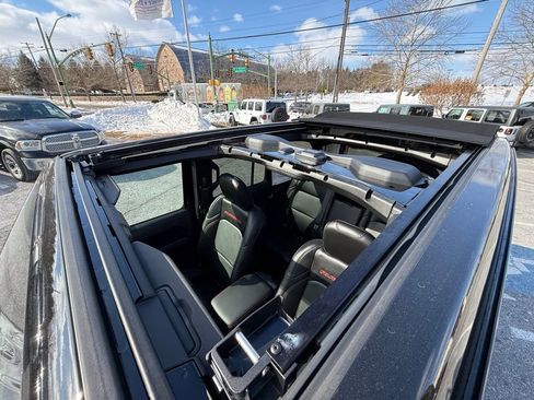 Certified 2024 Jeep Wrangler Unlimited Rubicon image 29