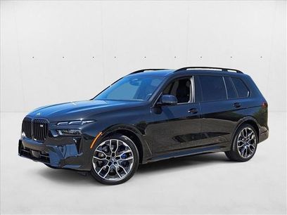 New 2026 BMW X7 M60i w/ Climate Comfort Package