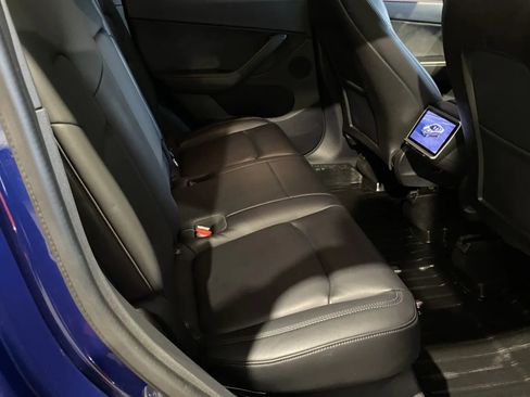 Used 2020 Tesla Model Y Performance image 7