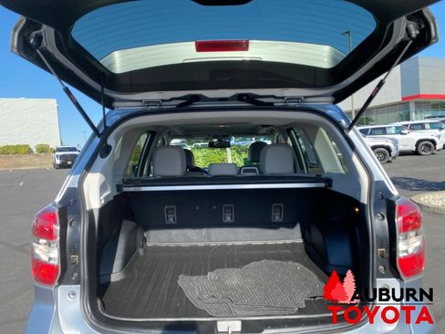 Used 2014 Subaru Forester 2.5i Touring w/ Popular Package #2 AWD/4WD image 13