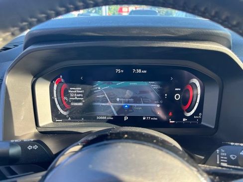 Used 2024 Nissan Rogue SL FWD image 19