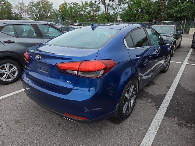 Used 2017 Kia Forte EX FWD image 3