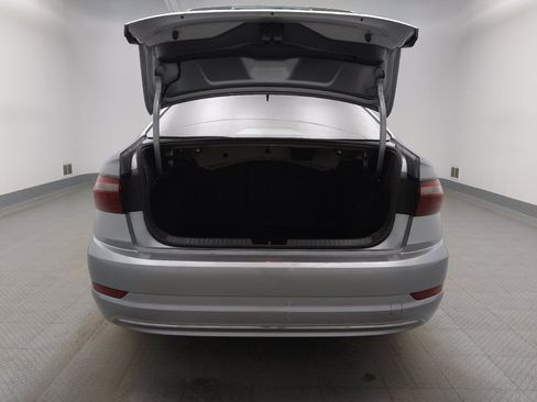 Used 2021 Volkswagen Jetta R-Line FWD image 29