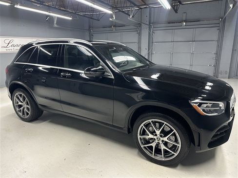 Used 2022 Mercedes-Benz GLC 300 4MATIC image 8