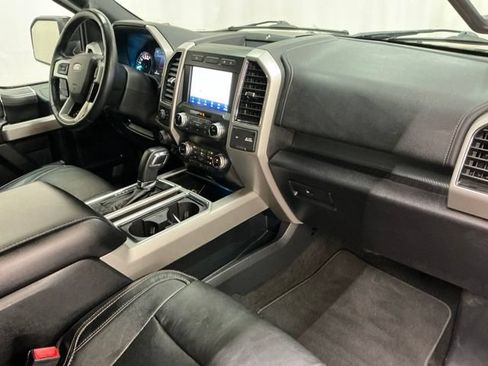 Used 2020 Ford F150 Lariat w/ Equipment Group 502A Luxury AWD/4WD image 20