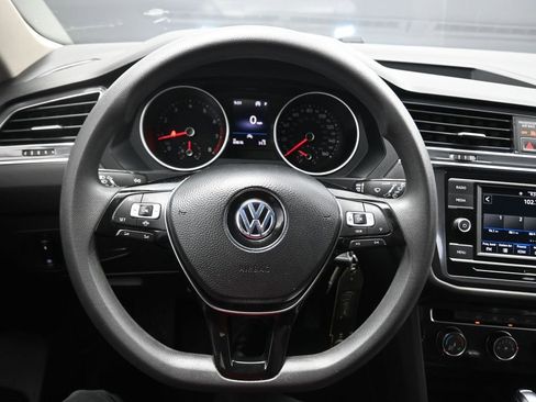 Used 2020 Volkswagen Tiguan S FWD image 7