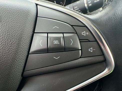 Used 2019 Cadillac XT5 Luxury AWD/4WD image 23