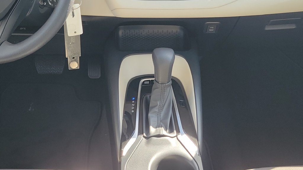 New 2027 Toyota Corolla LE FWD image 14