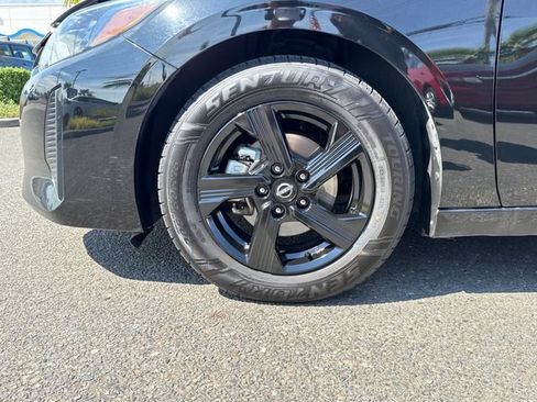 Used 2024 Nissan Sentra SV FWD image 25