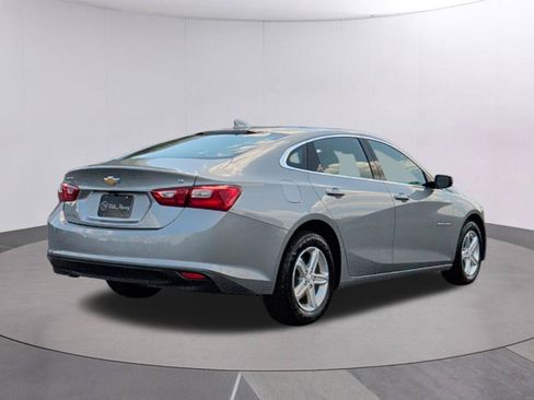 Used 2023 Chevrolet Malibu LT FWD image 5