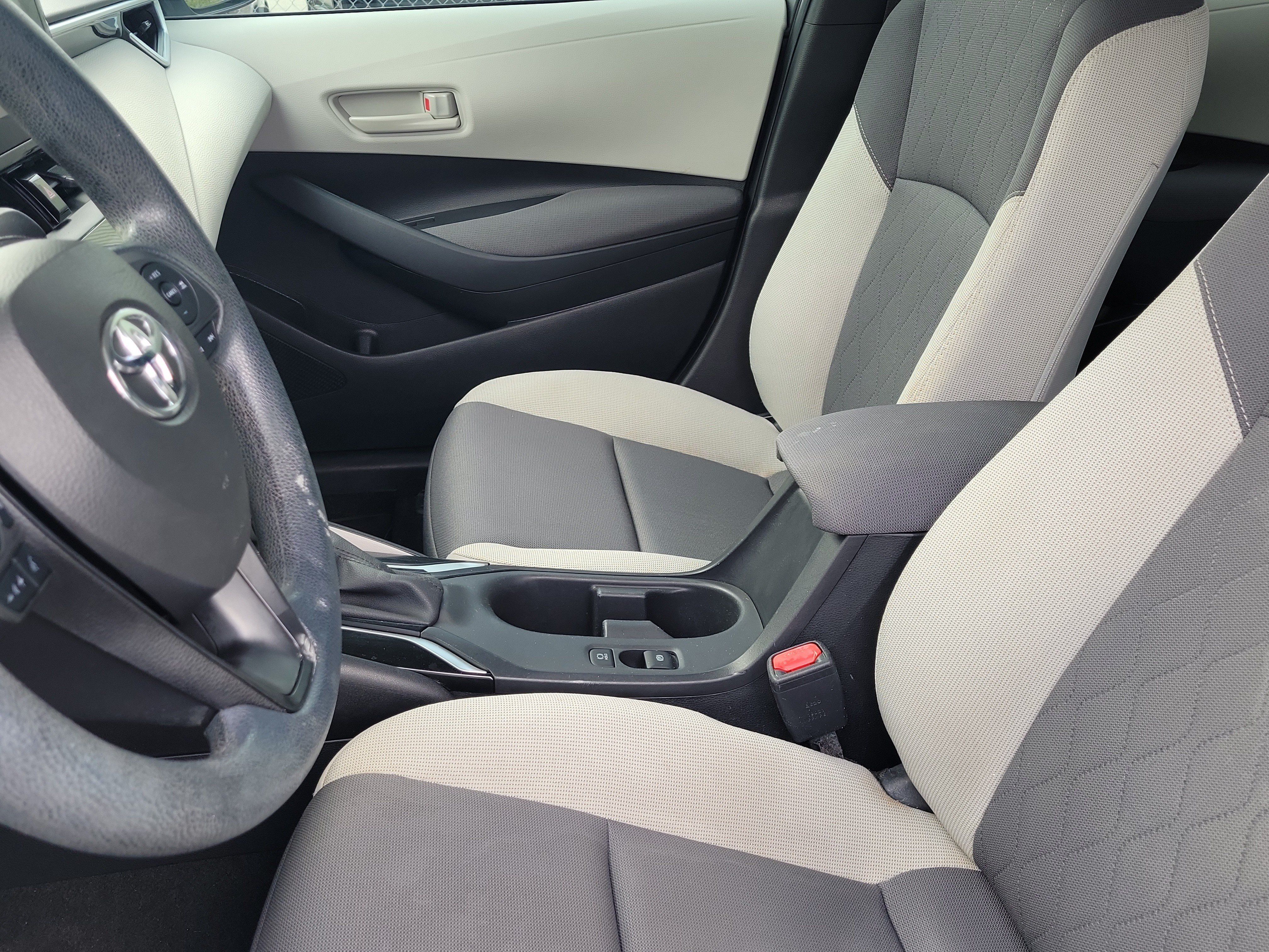 Used 2023 Toyota Corolla LE FWD image 19