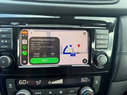 Used 2019 Nissan Rogue SL w/ Premium Package AWD/4WD image 10
