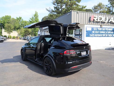 Used 2022 Tesla Model X AWD/4WD image 19