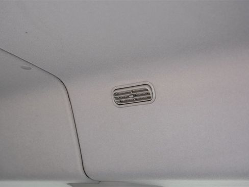 Used 2021 Ford Transit 350 XLT image 37