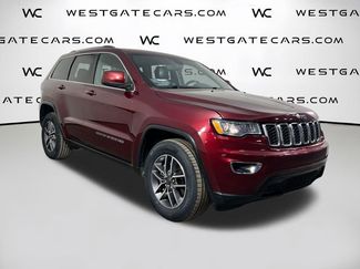 Used 2020 Jeep Grand Cherokee Laredo w/ 18" Wheel & 8.4" Radio Group video 2