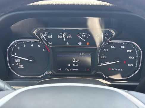 Used 2022 GMC Sierra 1500 Elevation RWD image 35