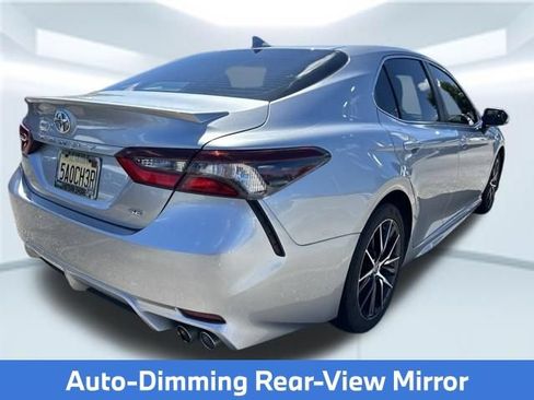 Used 2023 Toyota Camry SE w/ Convenience Package FWD image 6
