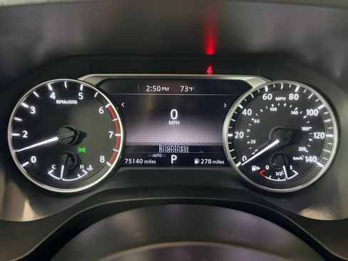 Used 2021 Nissan Rogue SV AWD/4WD image 14