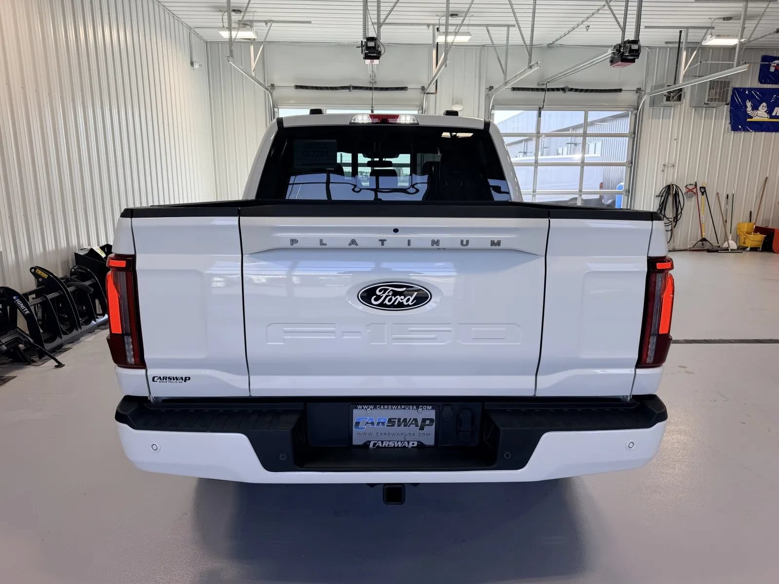 Used 2024 Ford F150 Platinum w/ FX4 Off-Road Package AWD/4WD image 4