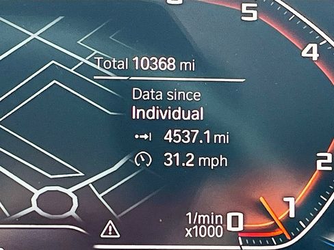 Used 2023 BMW M550i xDrive w/ Executive Package AWD/4WD image 12
