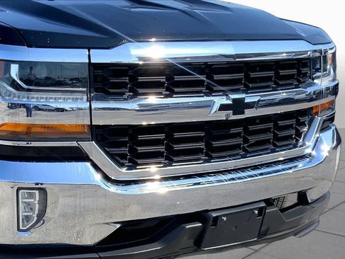 Used 2017 Chevrolet Silverado 1500 LT w/ Texas Edition RWD image 25