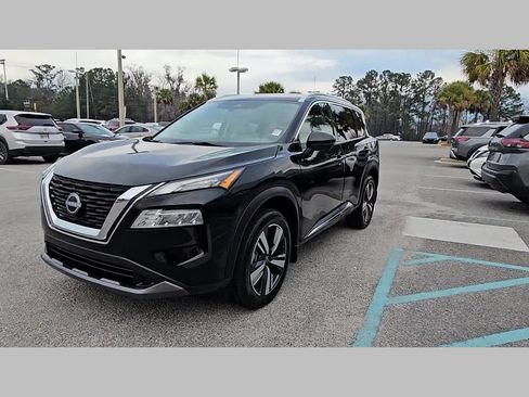 Used 2023 Nissan Rogue SL w/ SL Premium Package image 22