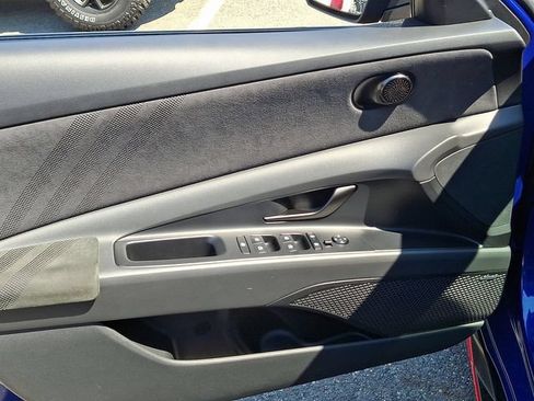 Used 2025 Hyundai Elantra N FWD image 13