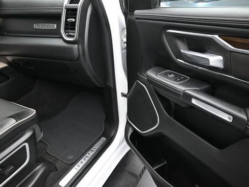Used 2021 RAM 1500 Laramie AWD/4WD image 25