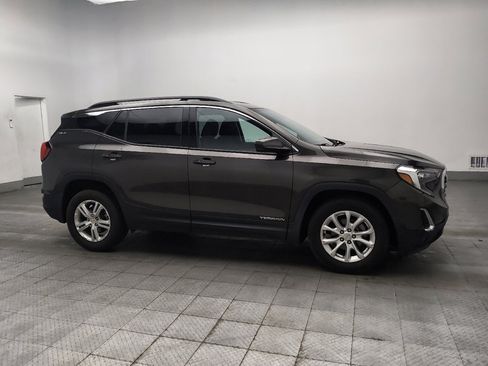 Used 2019 GMC Terrain SLE w/ Driver Convenience Package FWD image 11
