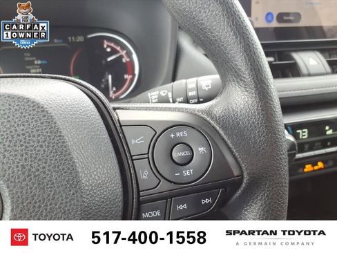 Used 2025 Toyota RAV4 XLE AWD/4WD image 18
