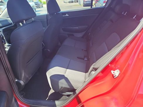 Used 2021 Kia Sportage LX AWD/4WD image 14