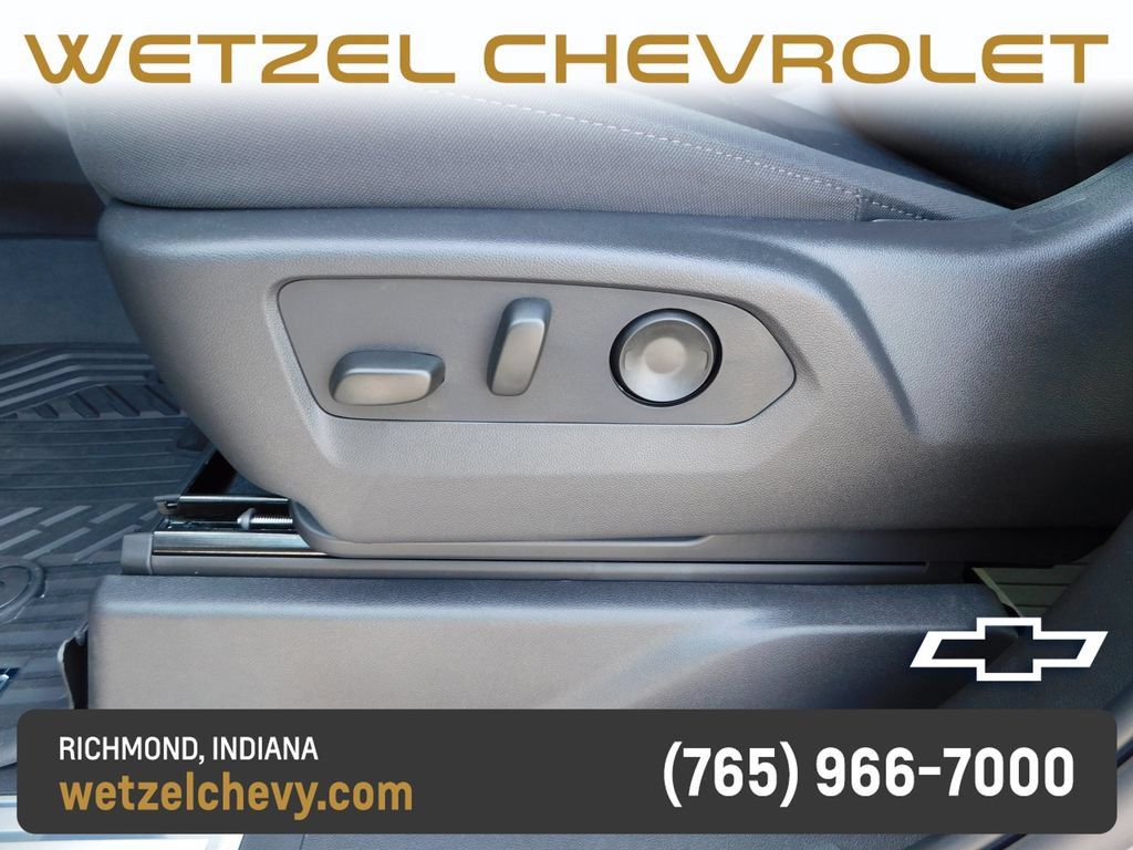 New 2026 Chevrolet Silverado 1500 RST w/ All Star Edition Plus AWD/4WD image 17
