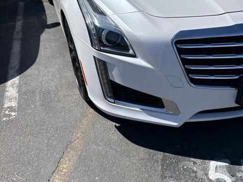 Used 2019 Cadillac CTS Luxury RWD image 4