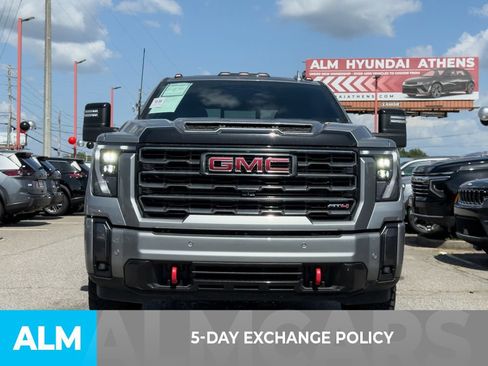 Used 2024 GMC Sierra 2500 AT4 w/ AT4 Premium Plus Package AWD/4WD image 3
