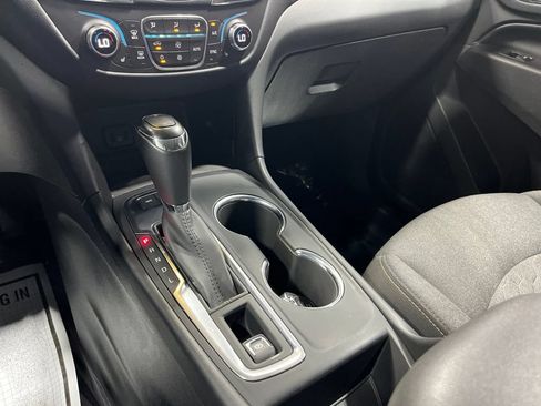 Used 2018 Chevrolet Equinox LT w/ Sun & Infotainment Package AWD/4WD image 31