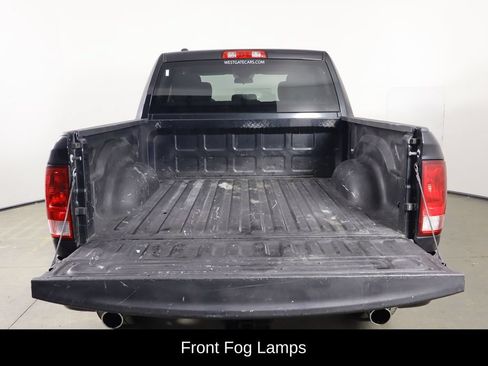 Used 2019 RAM 1500 Express w/ Express Value Package AWD/4WD image 17