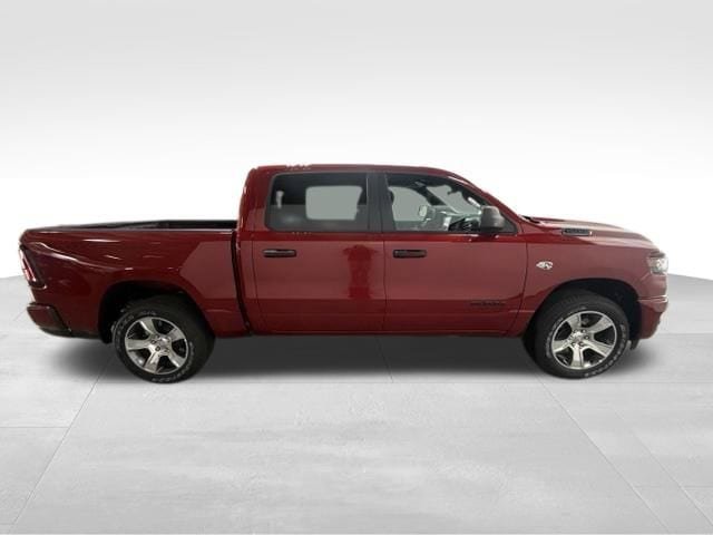 New 2026 RAM 1500 Express AWD/4WD image 6