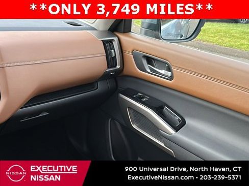 Certified 2025 Nissan Pathfinder Platinum w/ Cargo Package image 25