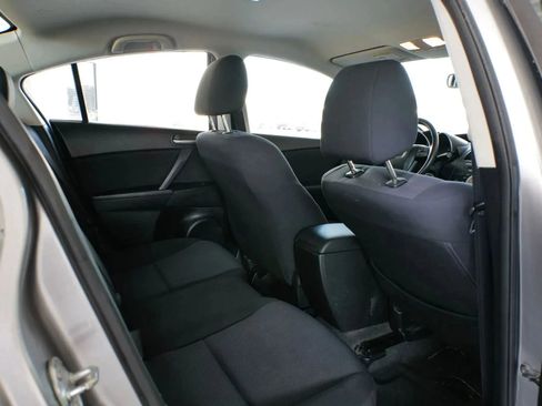 Used 2011 MAZDA MAZDA3 i Touring image 15