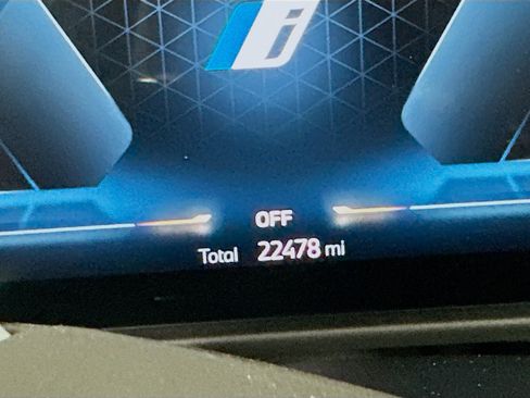 Used 2023 BMW 330e w/ Parking Assistance Package image 19