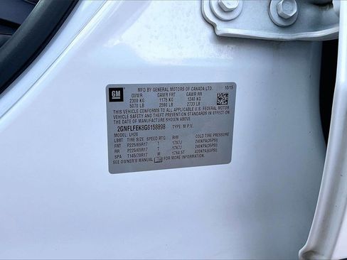 Used 2016 Chevrolet Equinox LT w/ Convenience Package image 35