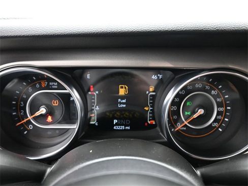 Used 2021 Jeep Wrangler Unlimited Sport image 15