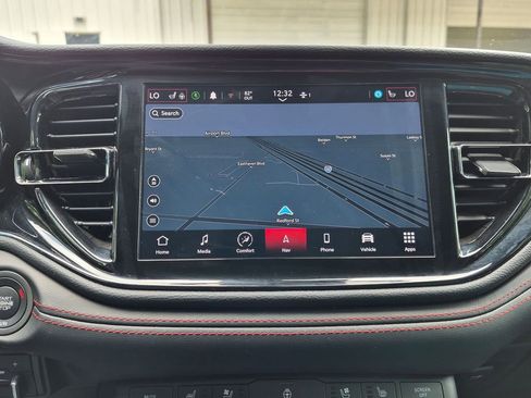 Used 2025 Dodge Durango GT image 19