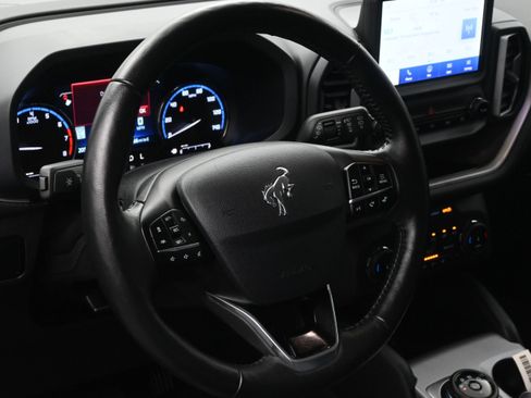 Used 2023 Ford Bronco Sport Outer Banks w/ Tech Package AWD/4WD image 16