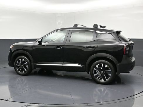 New 2026 Nissan Kicks SV w/ Cold Weather Package image 25