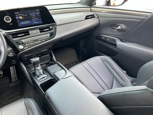 Used 2022 Lexus ES 350 F Sport w/ Accessory Package 2 FWD image 11