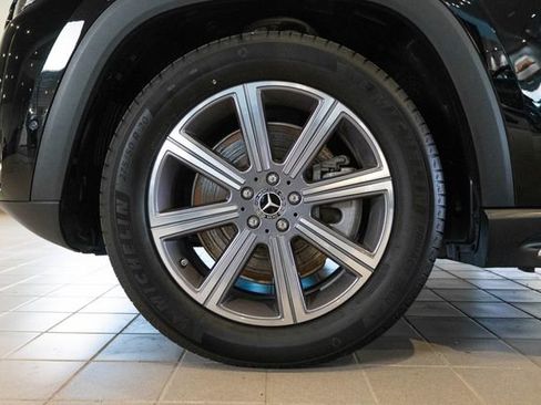 Certified 2023 Mercedes-Benz GLS 450 4MATIC image 8