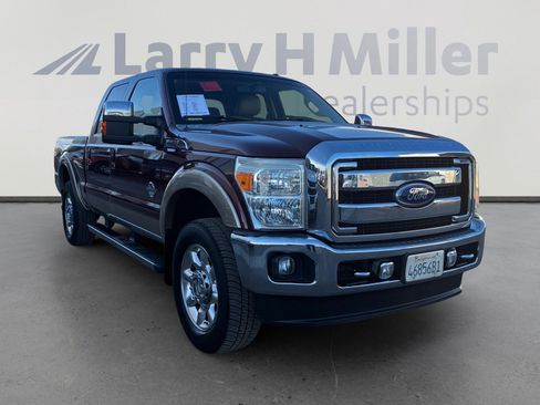 Used 2011 Ford F250 Lariat image 7