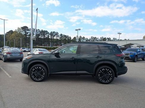 New 2026 Nissan Rogue SV FWD image 6