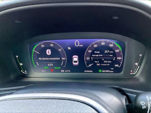 Used 2024 Honda Accord Sport image 10